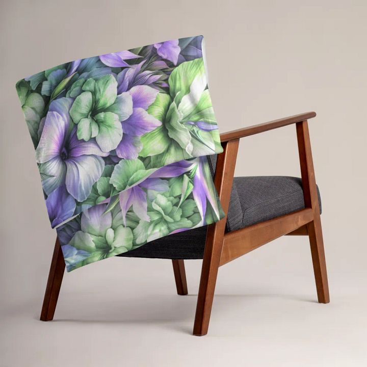 Color My World Green & Lilac Floral Throw Blanket product image (2)