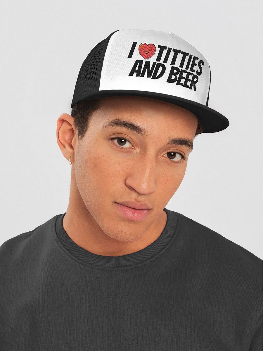 I <3 TITTIES AND BEER HAT product image (5)