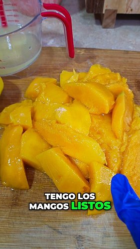 ¡Prepara Mango Fácil y Rápido! ¡Mira este Truco!

Ingredientes:
 * 3 Mangos
 * 4 oz de Queso Crema
 * 1 cdta de Vainilla
 * 3...