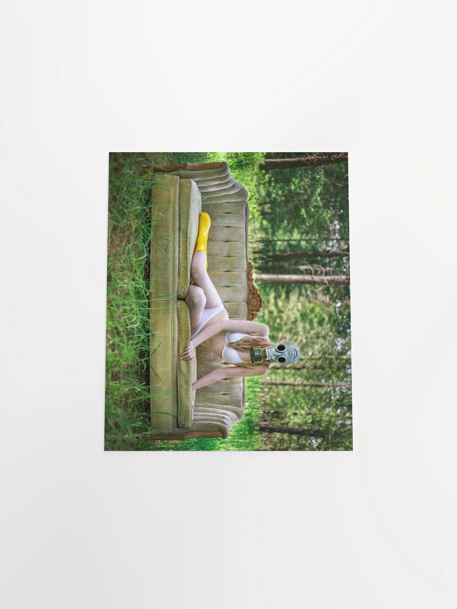 "Toxic Beauty" Ft. LindC3PO - 8x10 Matte Print product image (5)