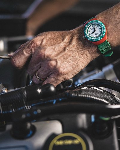 🔥 Solar power, street power. 🔥
@tagheuer Formula 1 Solargraph — Solar Quartz, 38mm, TH-Polylight (WBY1160.FT8085).
No batteri...