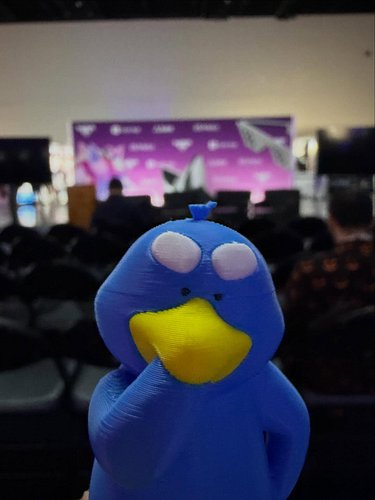 It’s the last day of TwitchCon! We’re here waiting for our last panel. 
#twitchcon #sandiego #juniepat #ticklecrew