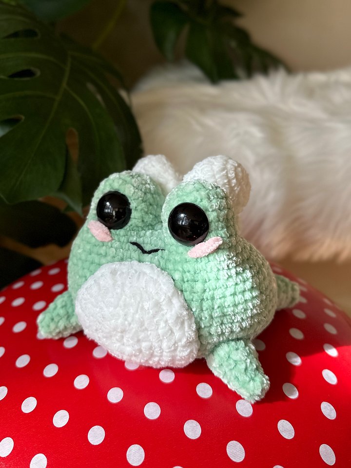 Splooting Fairy Froggy product image (1)