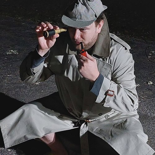 Sherlock homeless here. Tonight we're gonna get to the bottom of this mystery on stream tonight. What mystery? Now you're ask...