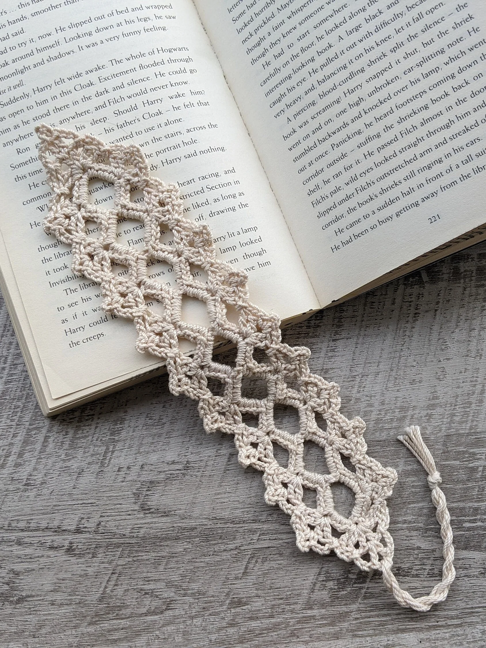 Crochet Lace Bookmark Pattern product image (2)