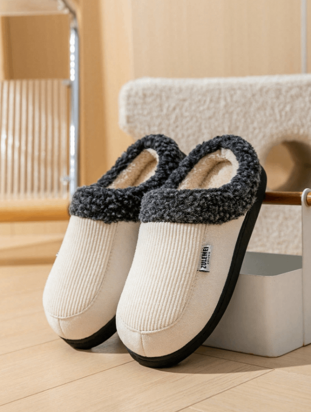 Mens Cozy Slippers product image (1)