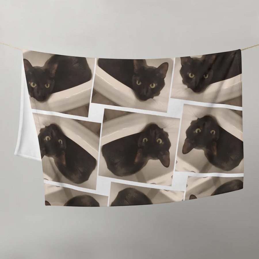We Love Spooky! Blanket product image (21)