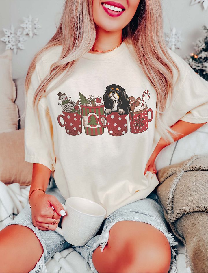 Cute Cavalier King Charles Spaniel(Tricolor) in a Christmas Cup T-Shirt | Funny Christmas Pup in a Cup product image (11)