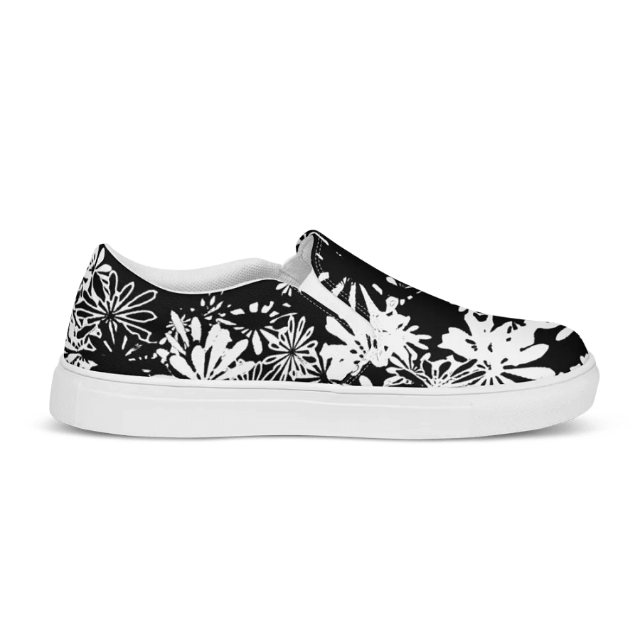 Barely Azaleas, slip on canvas shoes product image (12)