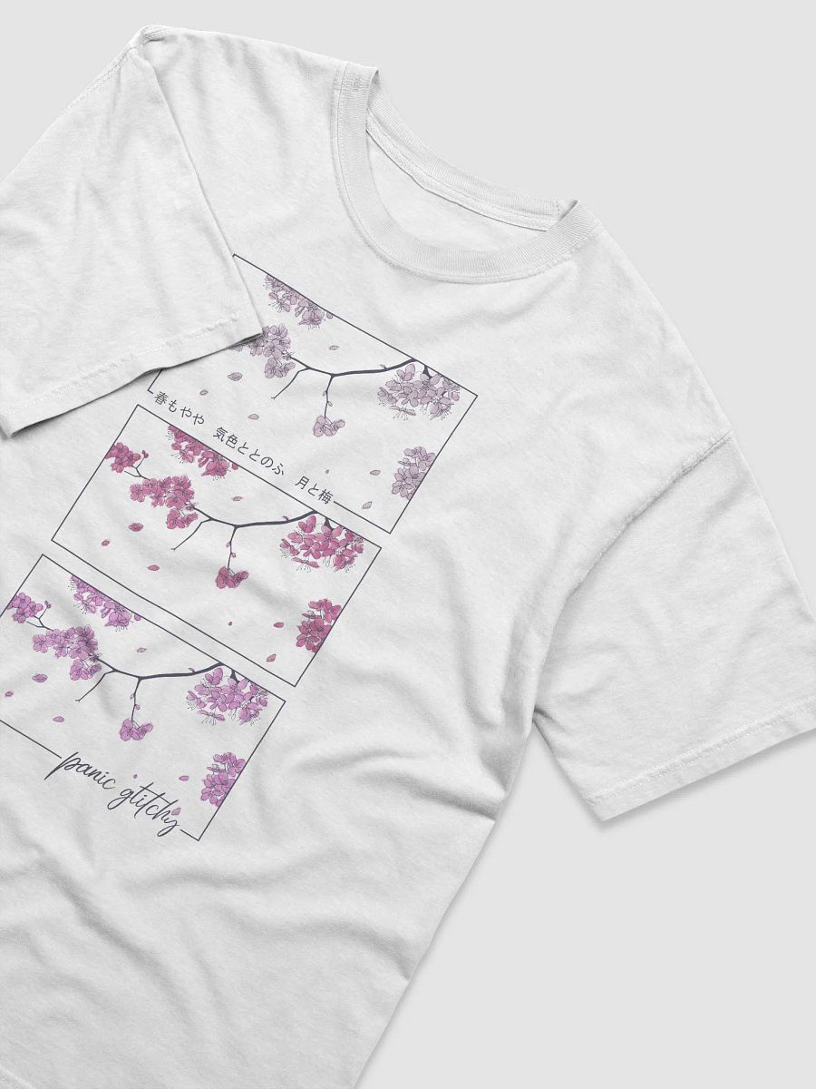 Sakura tri-painted Tee product image (2)