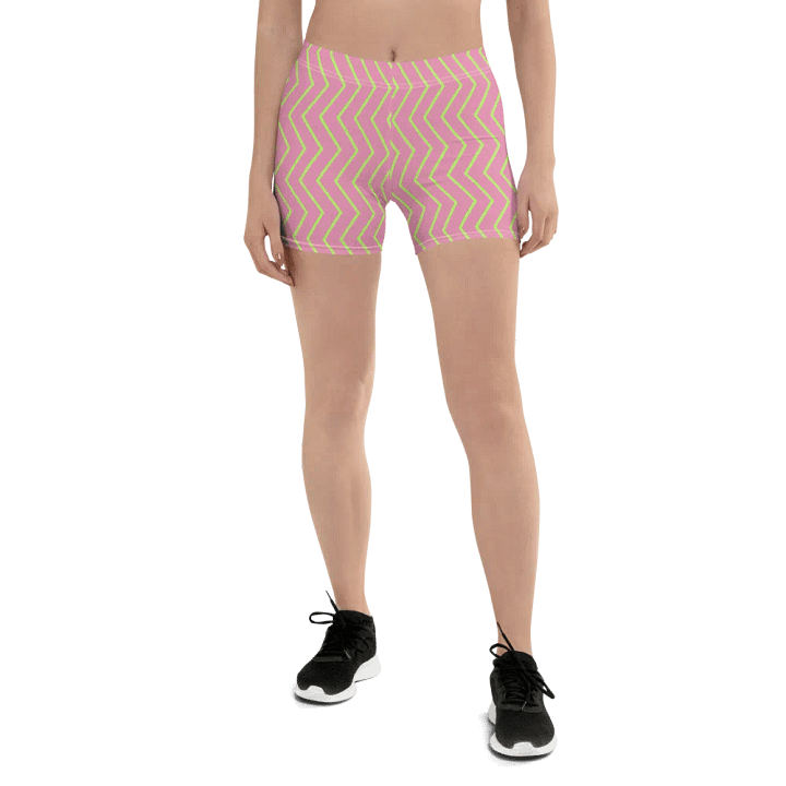 Zigzag Zest Pink Shorts product image (1)