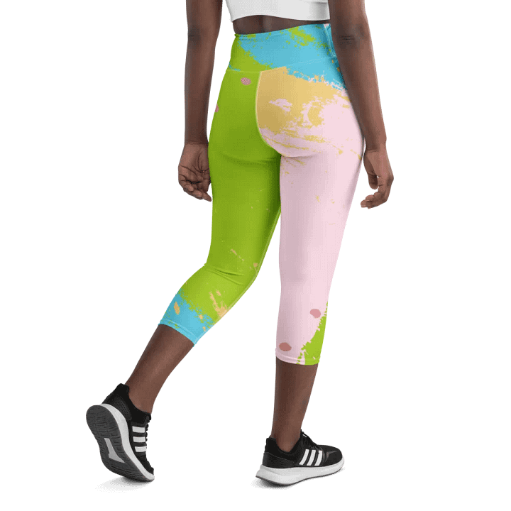 The Jade Yoga Capri Leggings product image (2)