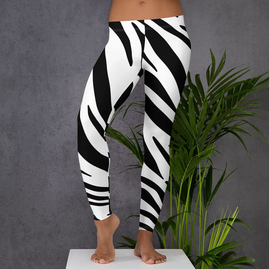 Seamless Zebra Print Leggings – Sleek, Stylish & Ultra-Comfortable product image (5)