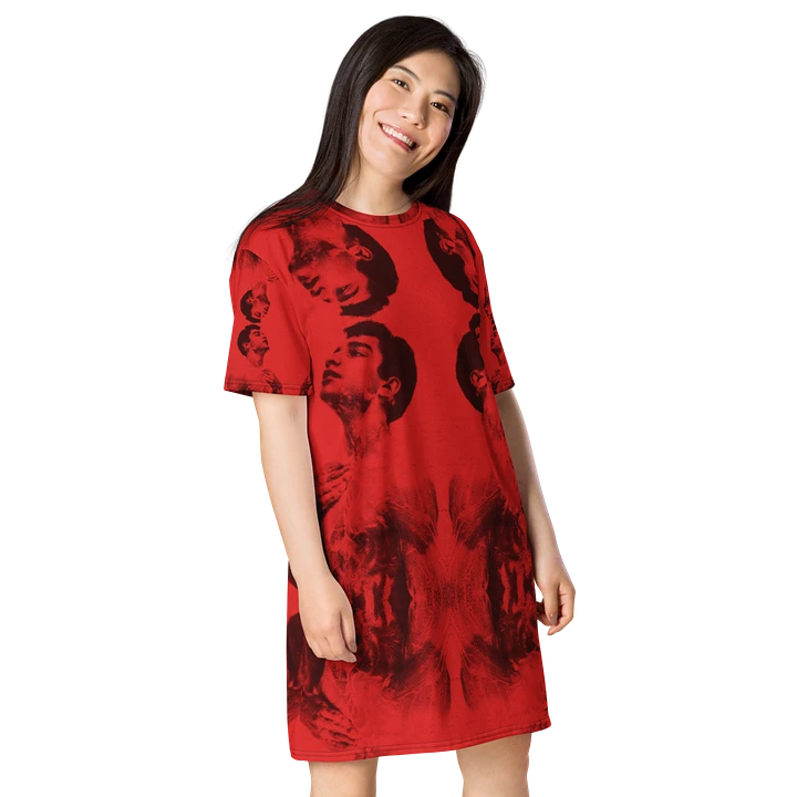 Red Hot Shower - T-Shirt Dress product image (2)