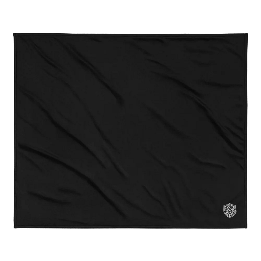 SipsOnMe Premium Sherpa Blanket – Luxurious Comfort with Embroidered Lion Crest product image (2)