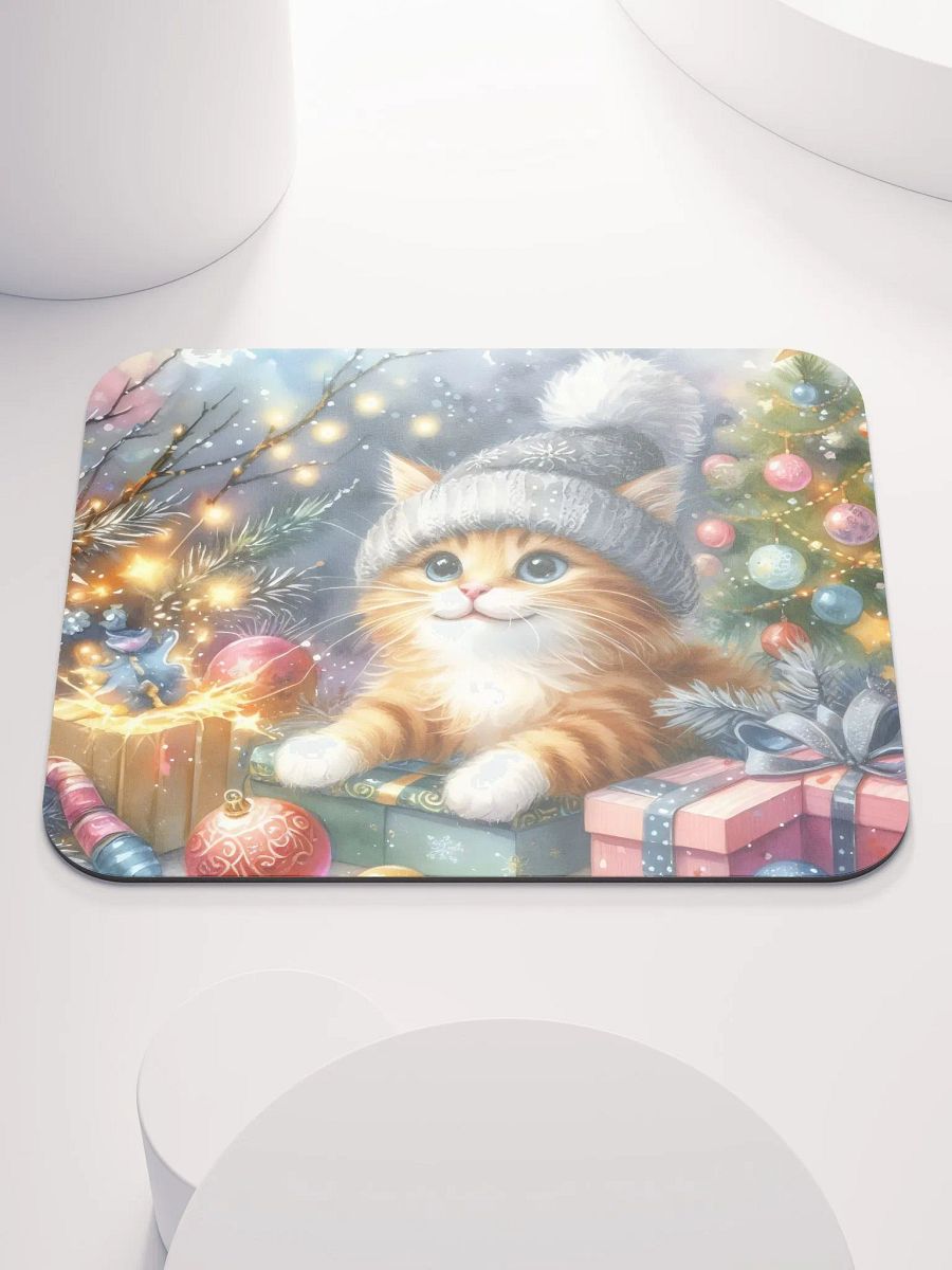 Festive Kitten in a Knit Hat Mause Pad product image (2)