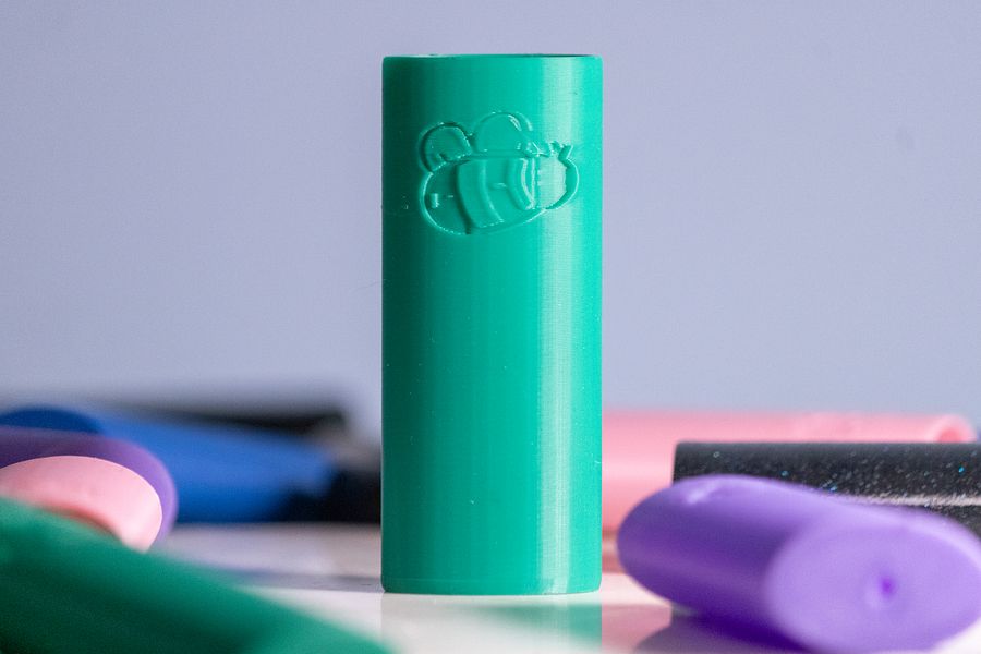 Bee Lighter Sleeve product image (10)
