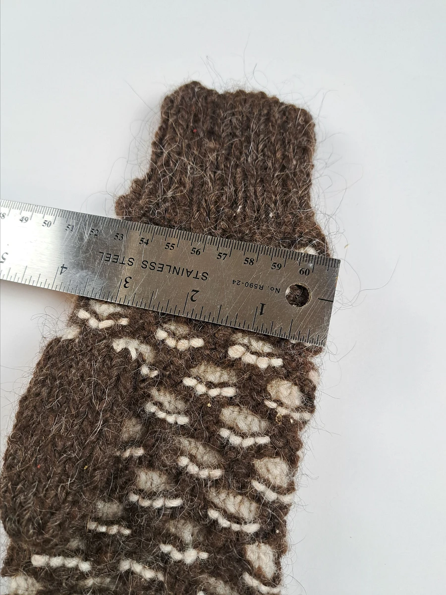 Hand Made Wool Newfie Mittens - Small - Honeycomb Pattern product image (5)