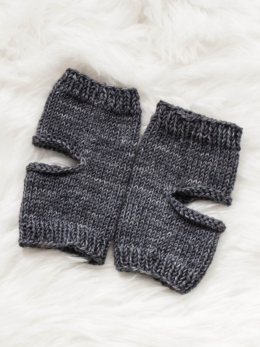 Toeless Yoga Sock Knitting Pattern - Finding Purpose product image (3)