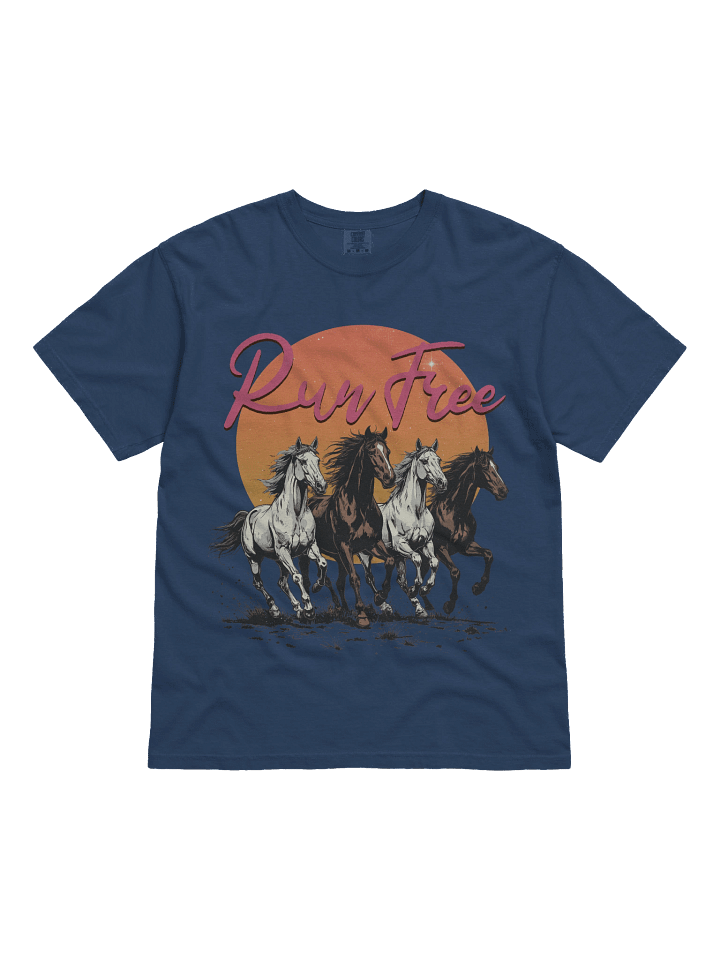 The "Run Free" Retro Horses Heavy Weight T-shirt product image (2)