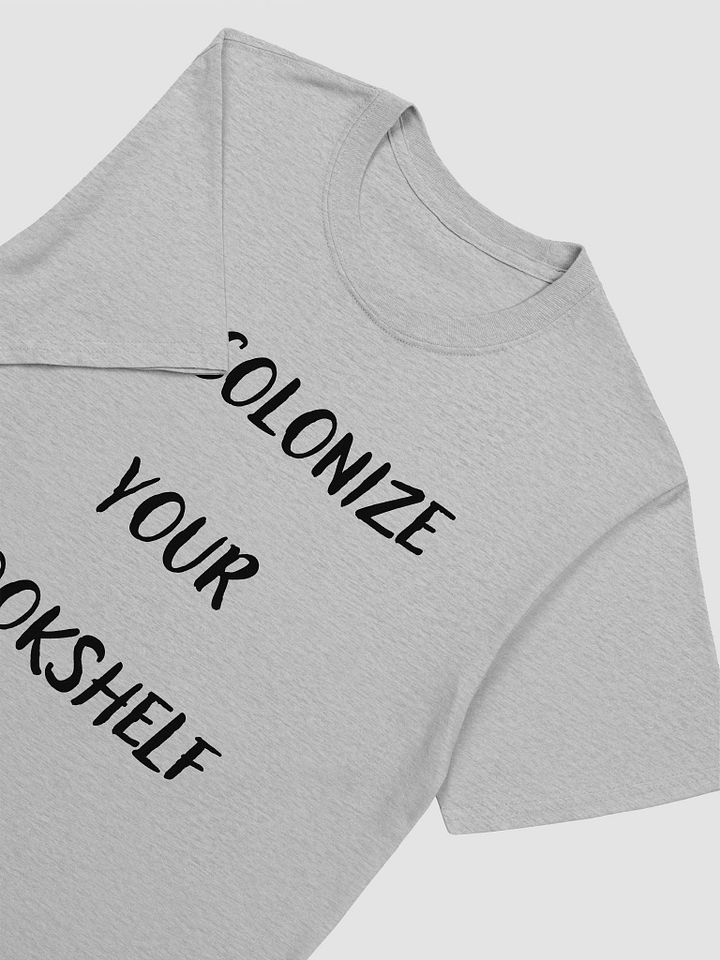 Decolonize Your Bookshelf Unisex T-Shirt V27 product image (5)