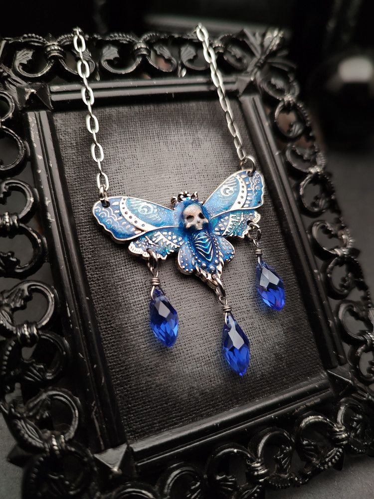 Familiars - Azure Gaze Moth product image (3)