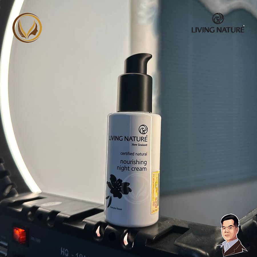 Kem dưỡng da ban đêm Living Nature Nourishing Night Cream 60ml product image (6)