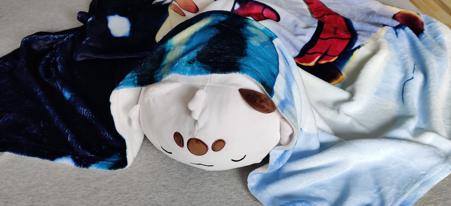 Snowy Chip Blanket product image (6)