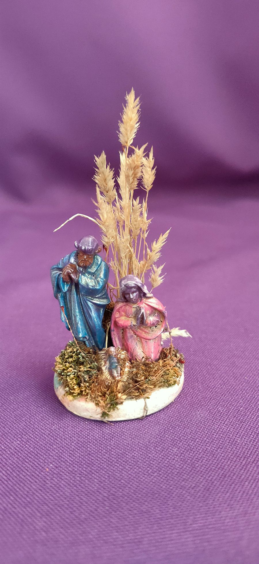 Presépio mini artesanal, feito à mão, Sagrada Família, presépio único e exclusivo, magia do Natal product image (1)