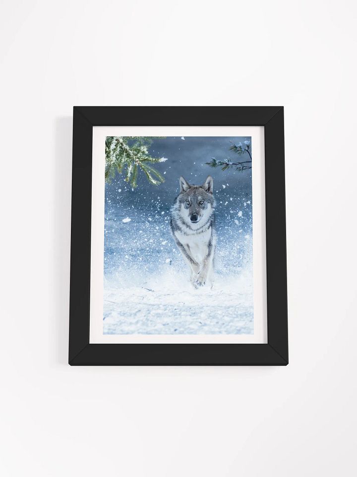 WOLF ON THE HUNT product image (3)