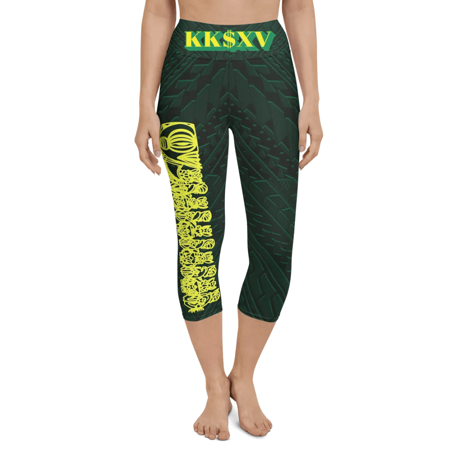 Symmetrical Serenity Yoga Capri Leggings product image (4)