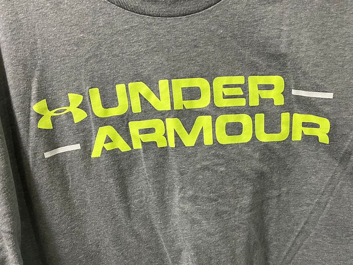 Under Armour Grey XL Loose Heatgear product image (2)
