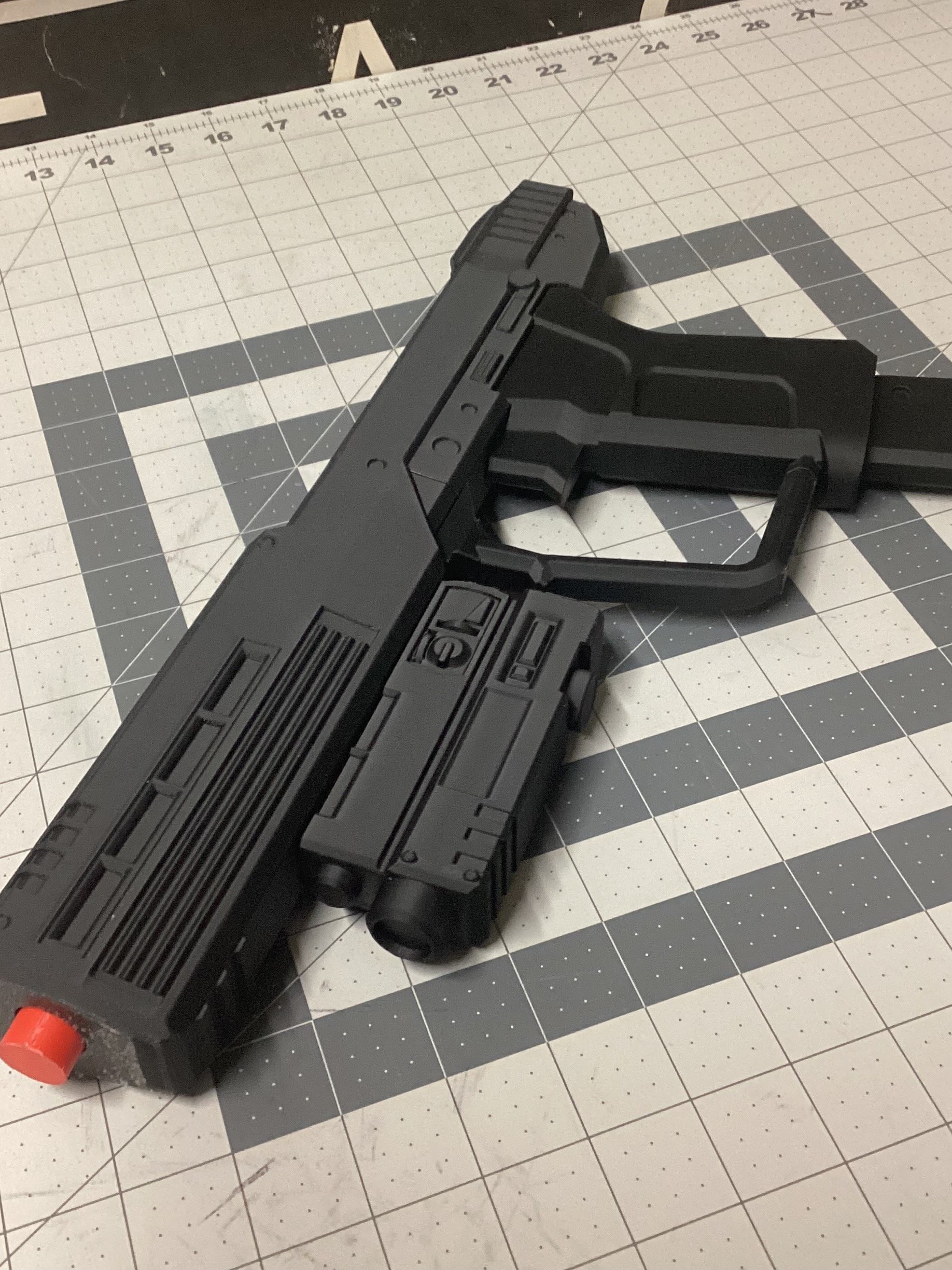 Halo 3 ODST Inspired M6C/SOCOM 3D printed DIY Life-size prop/ orange tip product image (1)