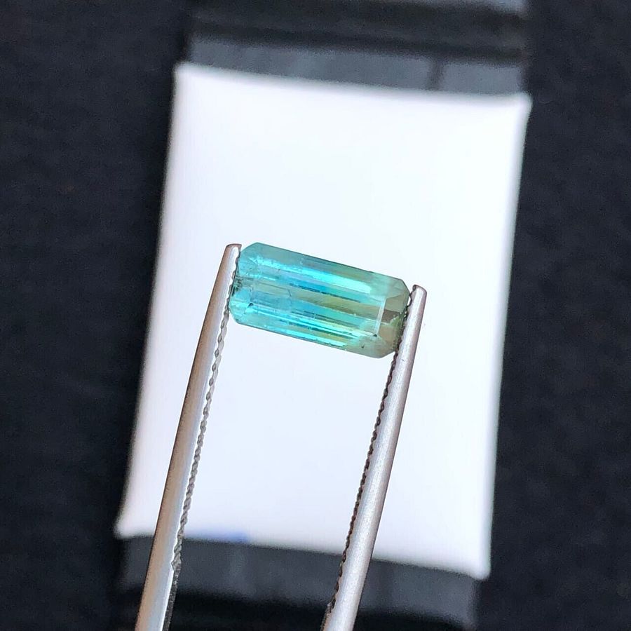 BI-COLOR TOURMALINE STONE FOR RING NATURAL GEMS FOR GIFT EMERALD CUT, 1.90 CRT product image (7)