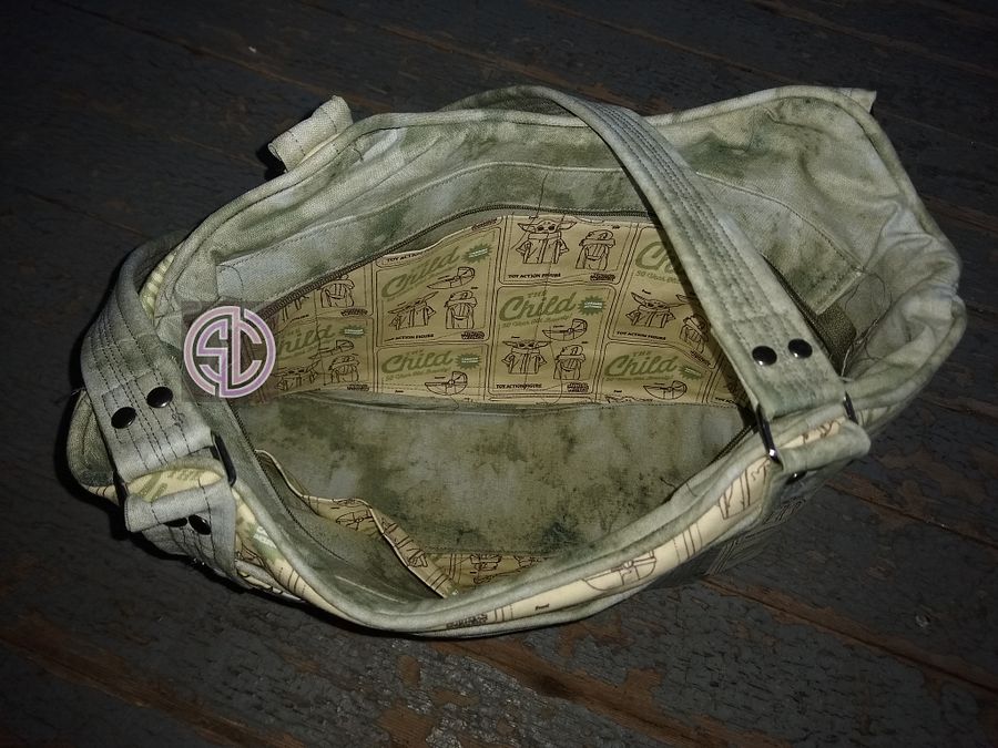 Green Alien Purse 🐑 product image (3)