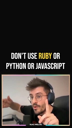still using php as my favorite programming language in 2025, and honestly it’s been holding up better than most people think....