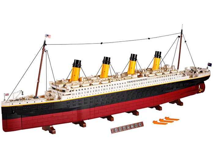 LEGO Titanic product image (2)