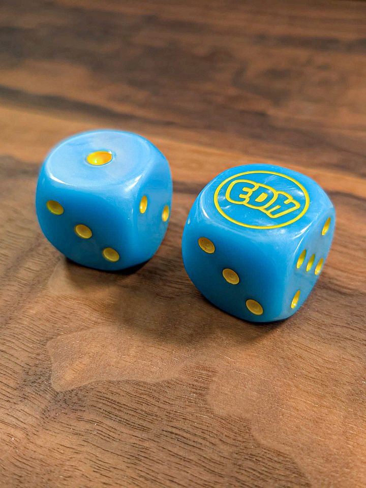 Oversized Pearlescent Blue Dice Set with Yellow Pips - 30mm product image (1)