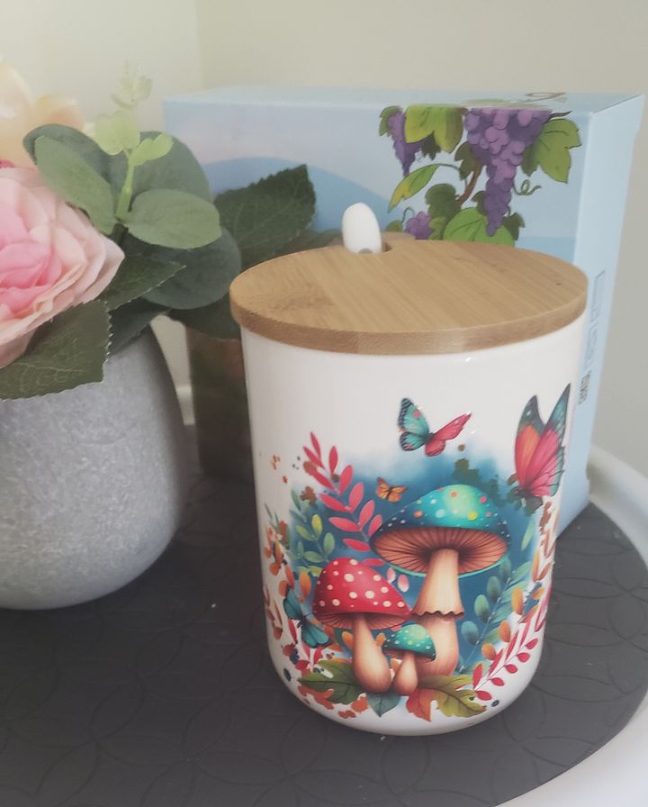 Enchanted Forest Ceramic Cup with Wooden Lid product image (1)