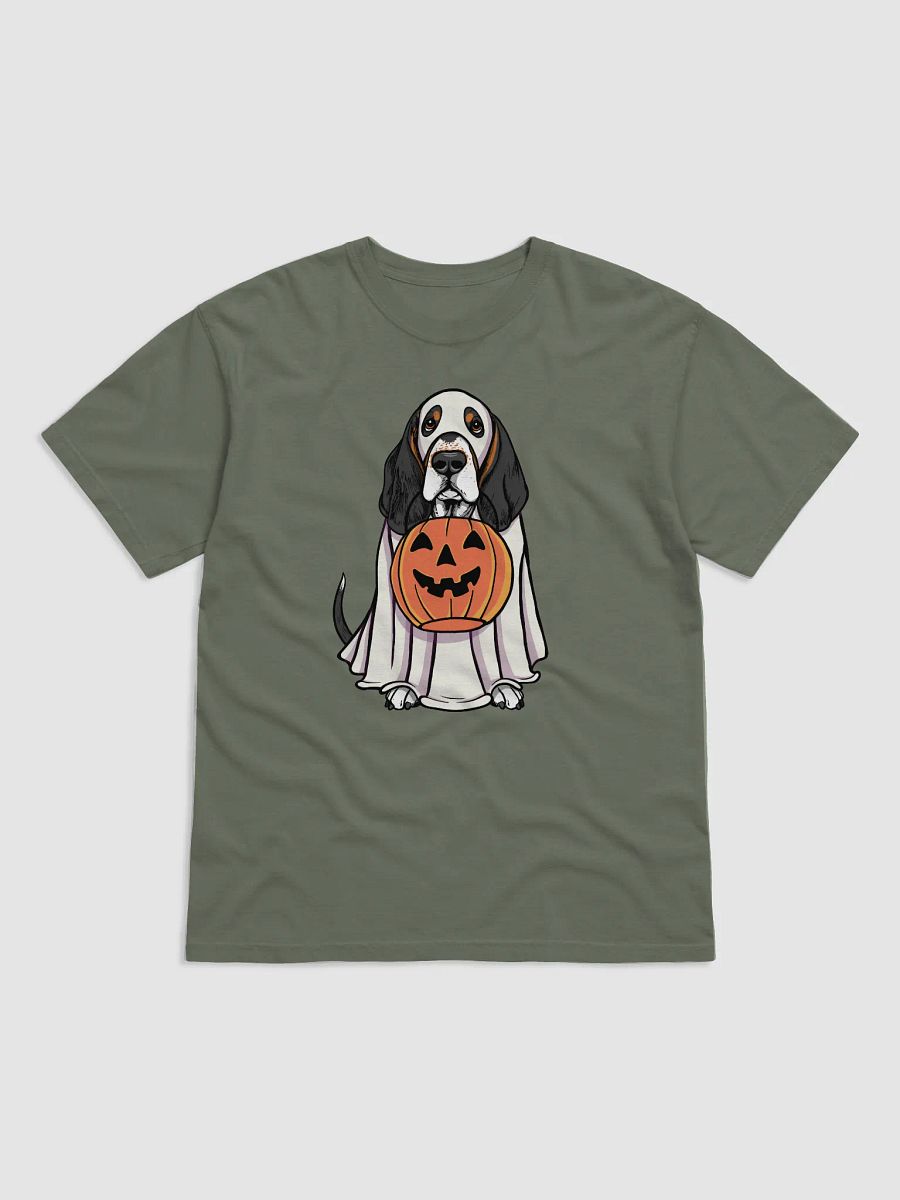 Funny Halloween Basset Hound(Tricolor) T-Shirt | Funny Basset Hound Wearing a Ghost Costume and Holding a Pumpkin Basket product image (8)