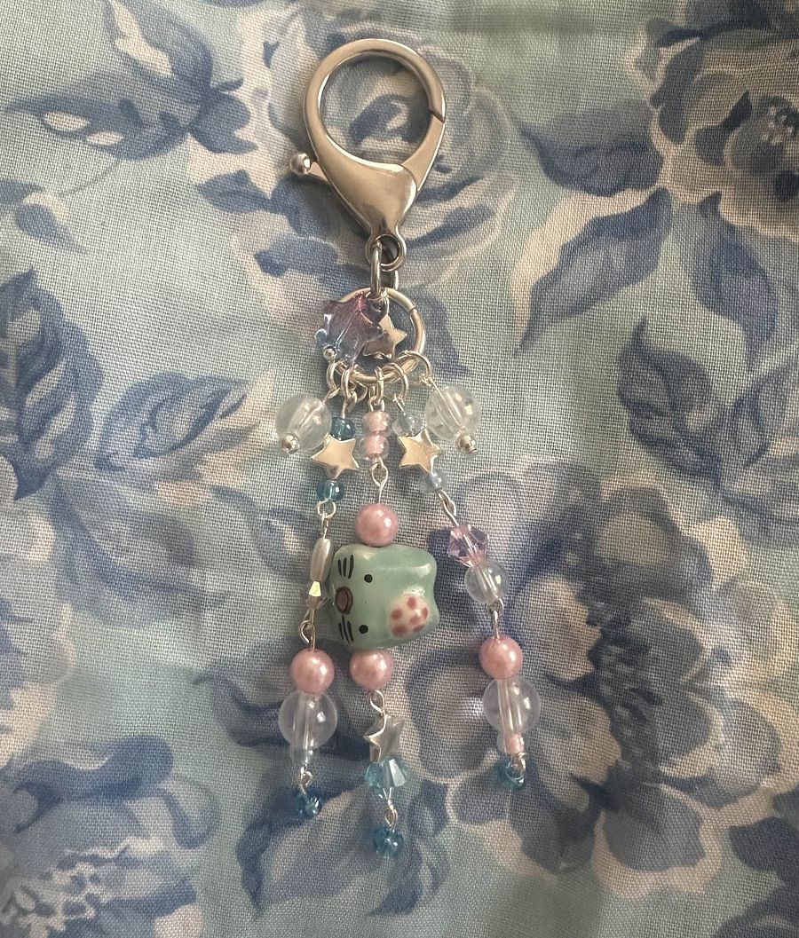 Handmade silly cat dangly keychain product image (1)