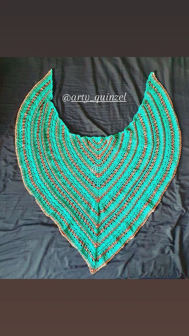 Kastinith Shawl (Physical) product image (2)
