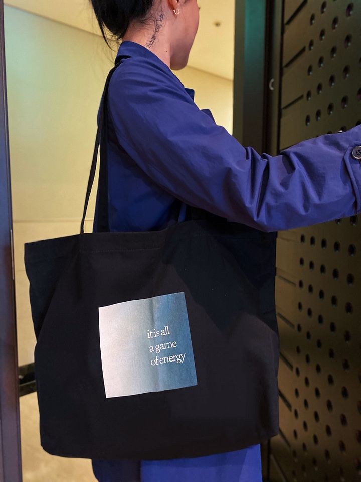 eco-tote | 'it's all a game of energy' product image (2)