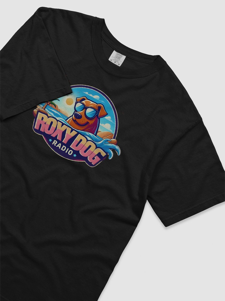 Roxy Dog Radio Cool Dog on The Beach T-Shirt product image (61)