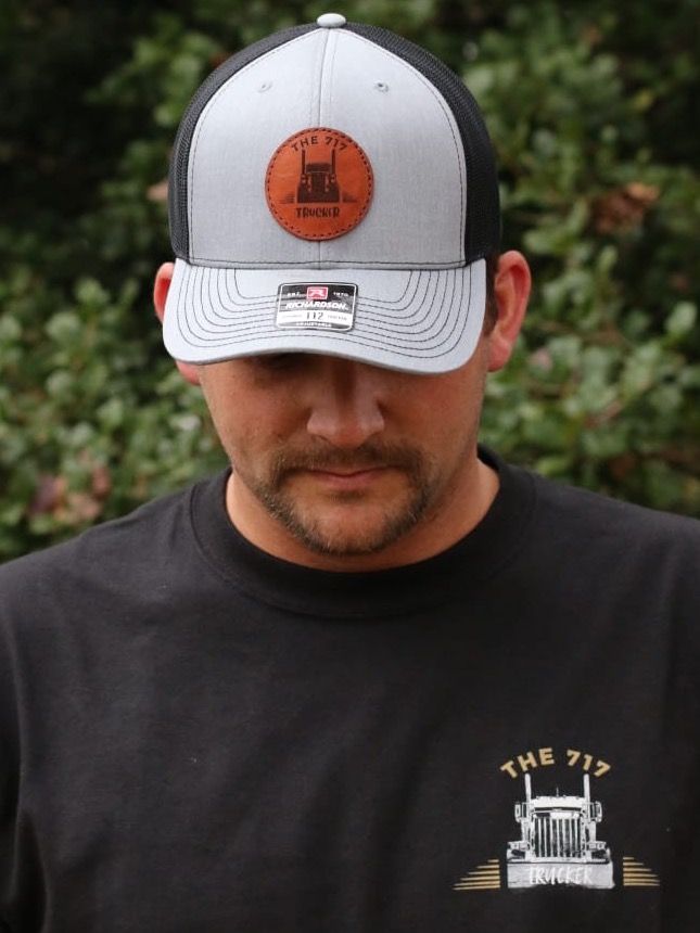 Heather grey / black mesh 717 trucker hat product image (1)
