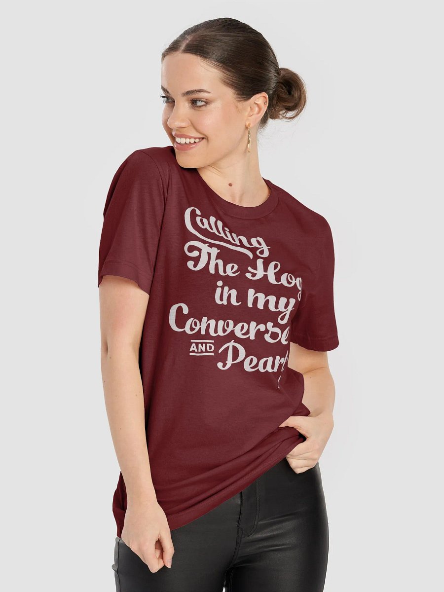 Calling the Hogs in Converse and Pearls T-Shirt product image (18)