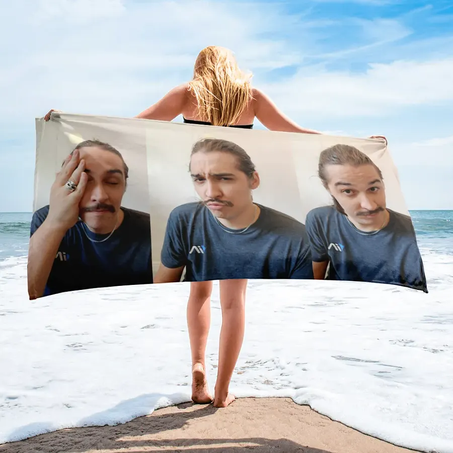 THE Tash Towel product image (2)