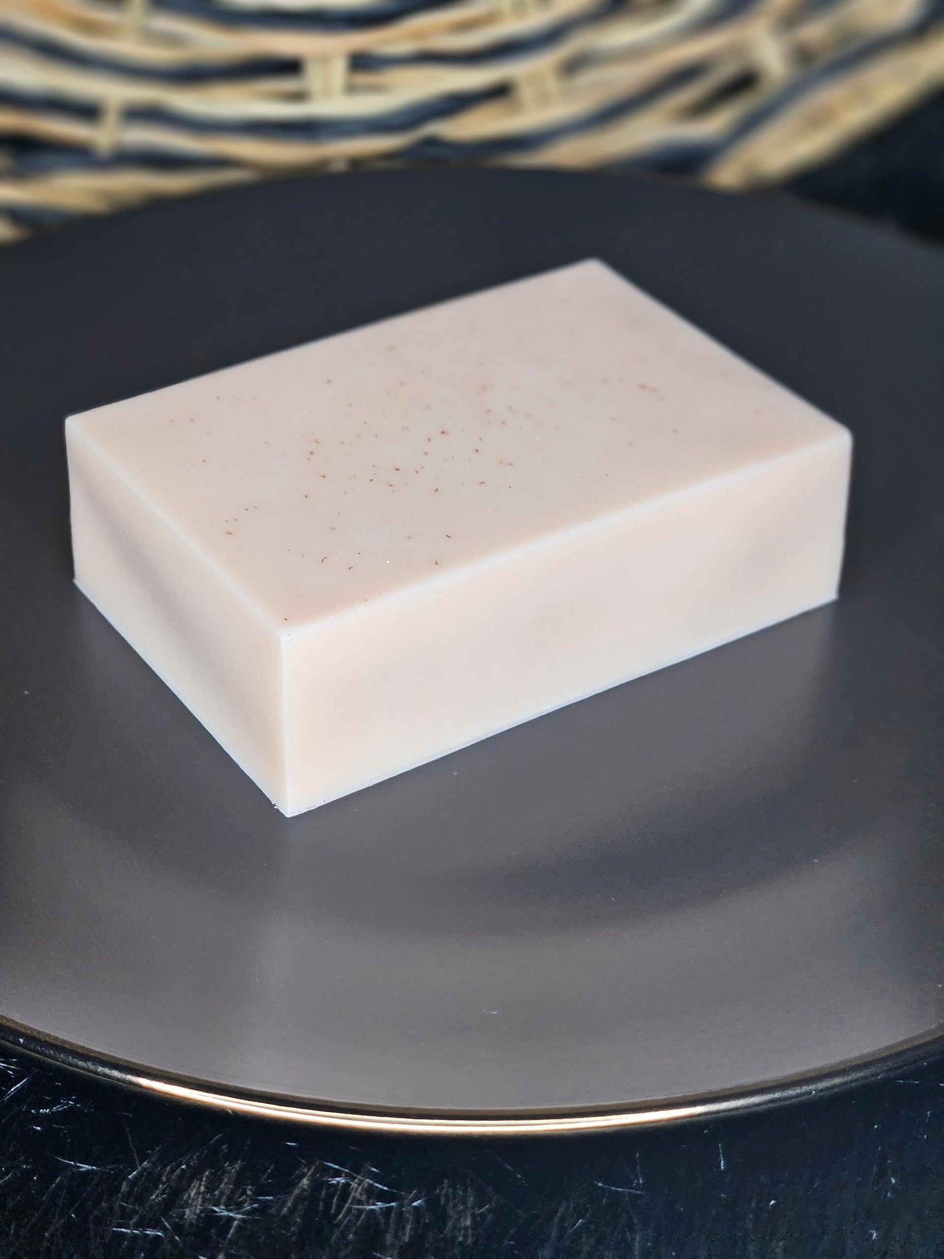 144 KARAT GOLD (Med) product image (1)