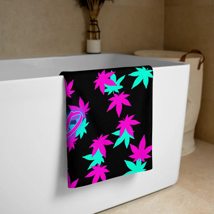 Leafy Towel product image (3)