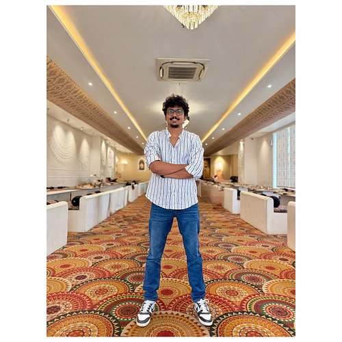 ⚡⚡ “Leveling up — mind, mood, and moves.” 

#ronakabhattrz #ronakbhattrz #music #love #lunch #gujju #food #curlynaturalhair #...